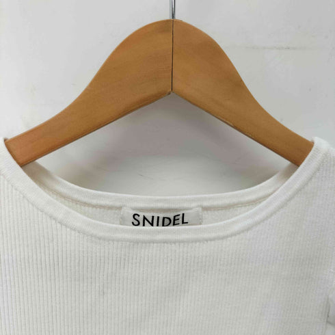 スナイデル snidel パフスリドッキングニットプルオーバー レディース ONE SIZE
