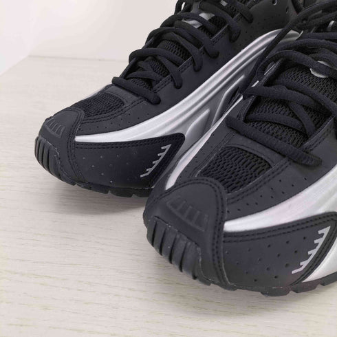 ナイキ NIKE SHOX R4 METALLIC SILVER/METALLIC SILVER-BLACK メンズ JPN:27