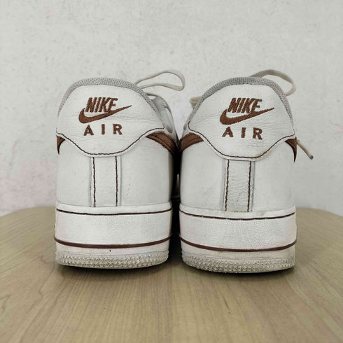 ナイキ NIKE AIR FORCE 1 ‘07 LV8 メンズ 26