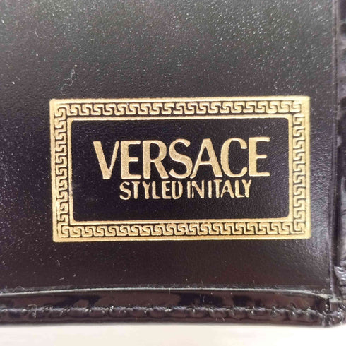ジャンニヴェルサーチ GIANNI VERSACE エナメル がま口 ウォレット 2つ折り 財布 レディース