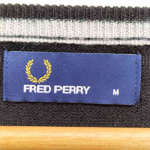 フレッドペリー FRED PERRY ロゴ刺繍 アーガイル柄 ウール Vネック ニット メンズ import:M