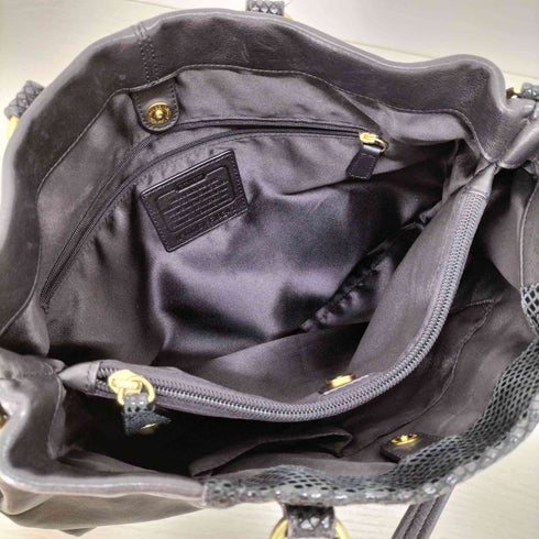 コーチ COACH クロコパターン レザー ショルダーバッグ レディース ONE SIZE