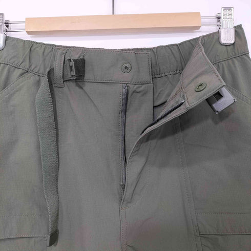 ユニクロ UNIQLO ギアパンツ オリーブ Sサイズ メンズ JPN:S