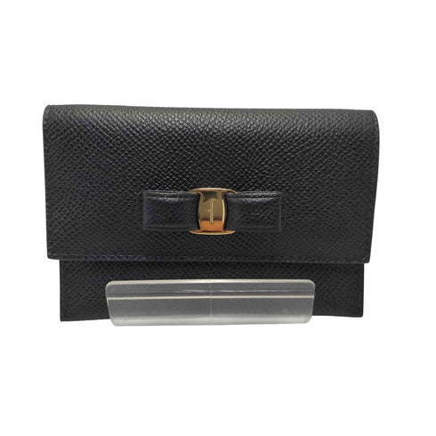 サルヴァトーレフェラガモ Salvatore Ferragamo カードケース ヴァラ ブラック レディース