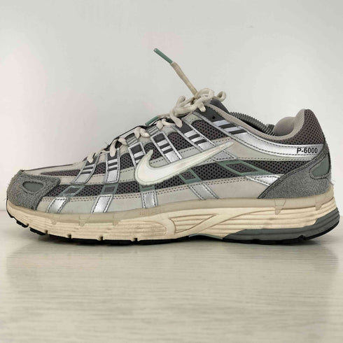 ナイキ NIKE P-6000 Flat Pewter/Light Iron Ore/Metallic Silver/White メンズ JPN:28