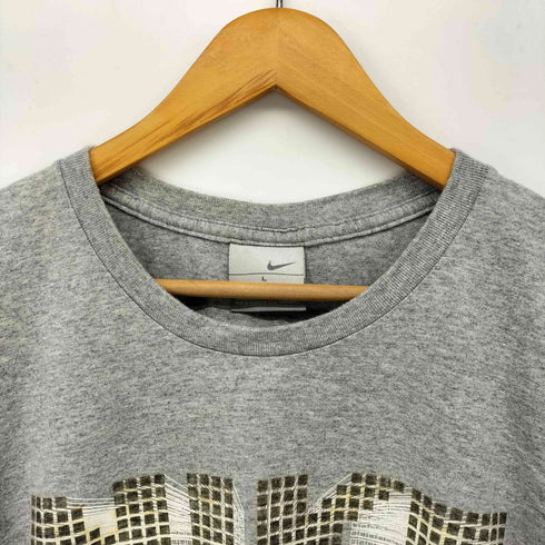 ナイキ NIKE 00S グレータグ グラフィック グリッドロゴ クルーネック S/S Tシャツ メンズ import:L