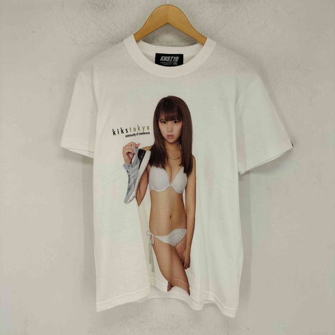 キックスティーワイオー KIKS TYO SPECIAL COLLABORATION 02 S/S TEE メンズ JPN:M