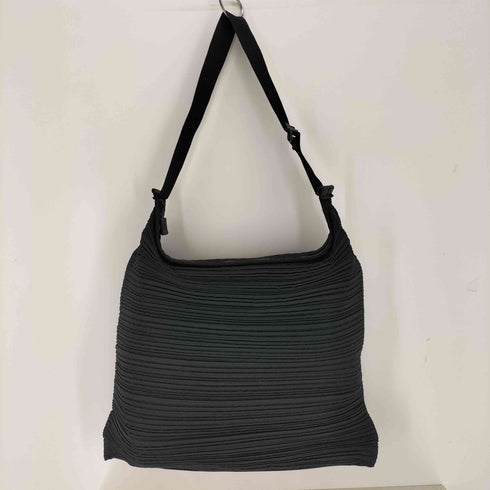 プリーツプリーズイッセイミヤケ PLEATS PLEASE ISSEY MIYAKE プリーツショルダーバッグ メンズ