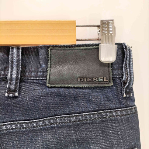 ディーゼル DIESEL THAYEL30 ボタンフライデニムパンツ メンズ 27