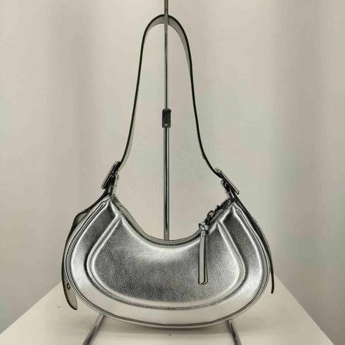 チャールズアンドキース CHARLES&KEITH PETRA ペトラ カーブショルダーバッグ レディース
