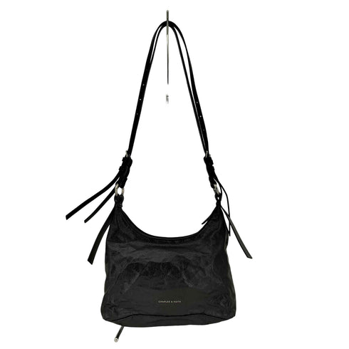 チャールズアンドキース CHARLES&KEITH Lark ラルク クリンクル エフェクト ホーボーバック レディース