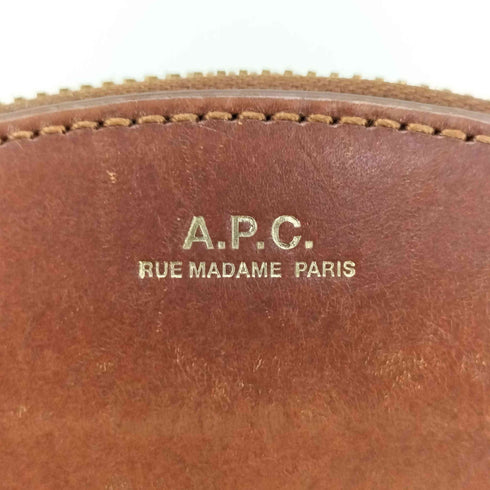 アーペーセー A.P.C. ハーフムーンコインケース レディース