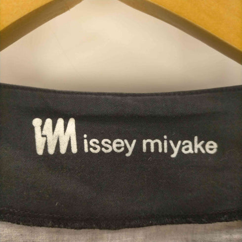 アイムイッセイミヤケ im ISSEY MIYAKE 80S 総柄 ワイドシルエット ノーカラー カバーオール レディース