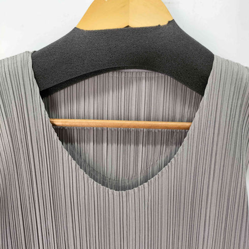 プリーツプリーズイッセイミヤケ PLEATS PLEASE ISSEY MIYAKE プリーツ Vネック ノースリーブ ロング レディース JPN:3