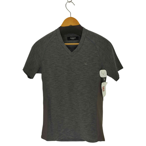 ウノピゥウノウグァーレトレリラックス 1PIU1UGUALE3 RELAX VネックTシャツ メンズ JPN:M