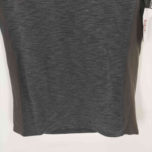 ウノピゥウノウグァーレトレリラックス 1PIU1UGUALE3 RELAX VネックTシャツ メンズ JPN:M