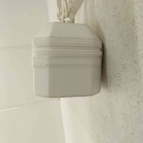 チャールズアンドキース CHARLES&KEITH Geometric Boxy Top Handle Bag レディース