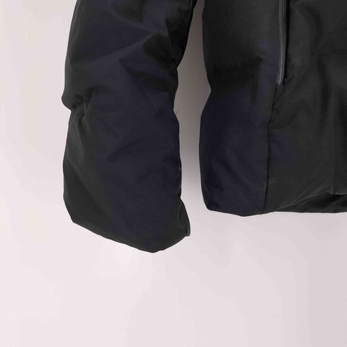 ユニクロ UNIQLO UNIQLO シームレスダウンパーカー3Dカット メンズ JPN:48