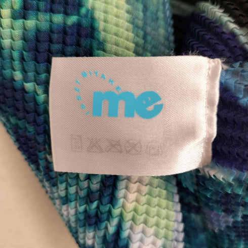 イッセイミヤケミー ISSEY MIYAKE me 総柄 ハイネック S/S プリーツトップス レディース