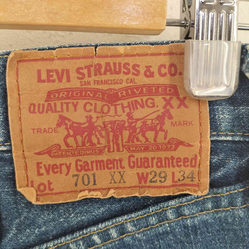 リーバイス Levis 日本製 701XX ボタン裏J22 ビッグE 赤耳 シンチバック ボタンフライ デニムパンツ メンズ W29
