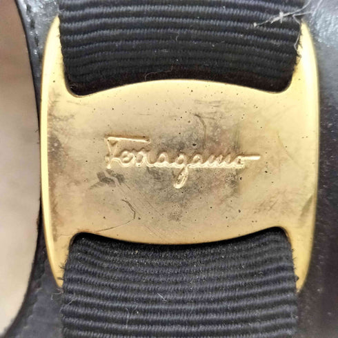 サルヴァトーレフェラガモ Salvatore Ferragamo ヴァラ・リボンパンプス レディース UK:5