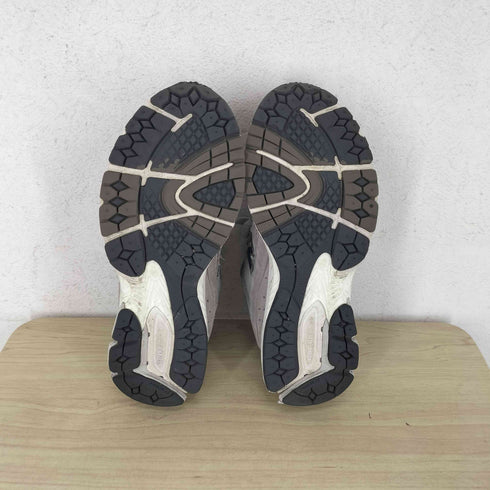 ニューバランス NEW BALANCE M2002R ローカットスニーカー レディース 24cm
