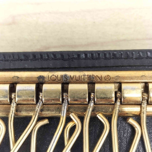 ルイヴィトン LOUIS VUITTON ミュルティクレ6 エピ メンズ