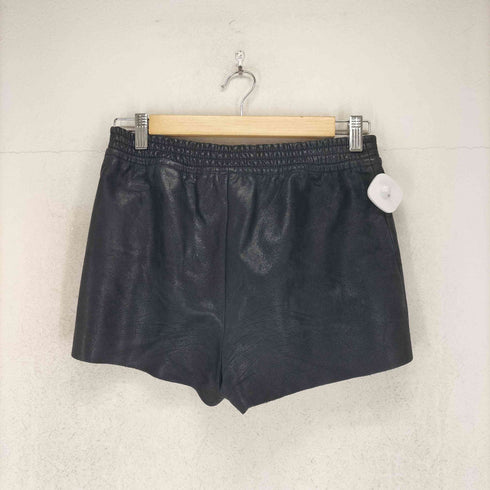 レザーショートパンツ レディース