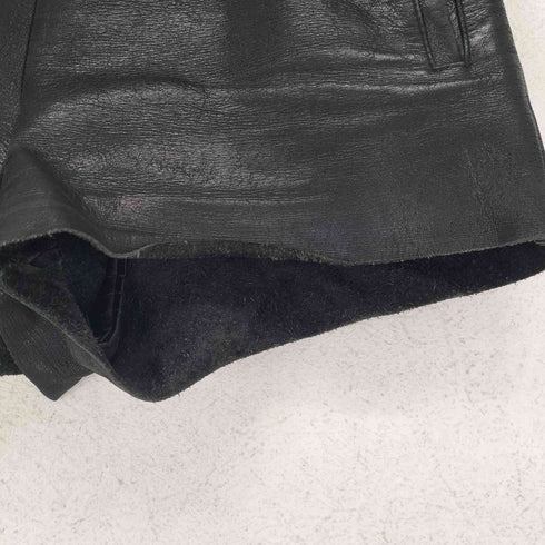 レザーショートパンツ レディース