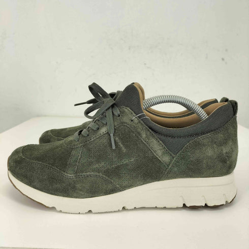 アシックス ASICS acurez やわらかい牛革使用で大人のおでかけに「レザースニーカー」 レディース JPN:24