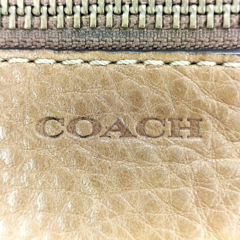 コーチ COACH ロゴ 刻印 レザー シボ革 ポーチ レディース