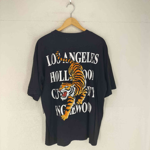 バスクマゼンタ BASQUE magenta トラ刺繍 Tシャツ メンズ FREE