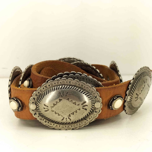 レザーコンチョベルト メンズ