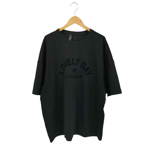 ルルレモン lululemon Lovely Day Graphic T-Shirt メンズ L