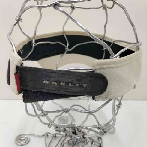 オークリー OAKLEY 赤タグ左右ビッグロゴサンバイザー メンズ