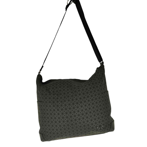 バオバオイッセイミヤケ BAO BAO ISSEY MIYAKE SADDLE BAG ボックス型 ショルダーバッグ レディース
