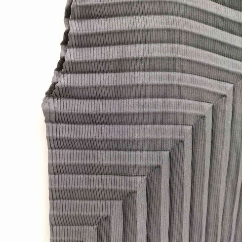 ミーイッセイミヤケ me ISSEY MIYAKE 15AWランダムプリーツ ノースリーブブラウス レディース