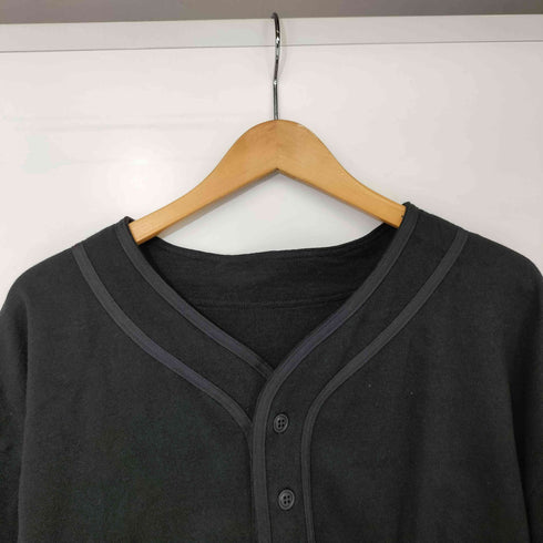 DIFFERENTLY バッグプリント ベースボール S/S Tシャツ メンズ import:L