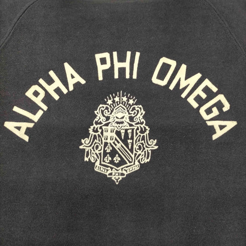 ALPHA PHI OMEGA エンブレム ロゴ 2段 プリント ラグラン スウェット ナス紺 メンズ