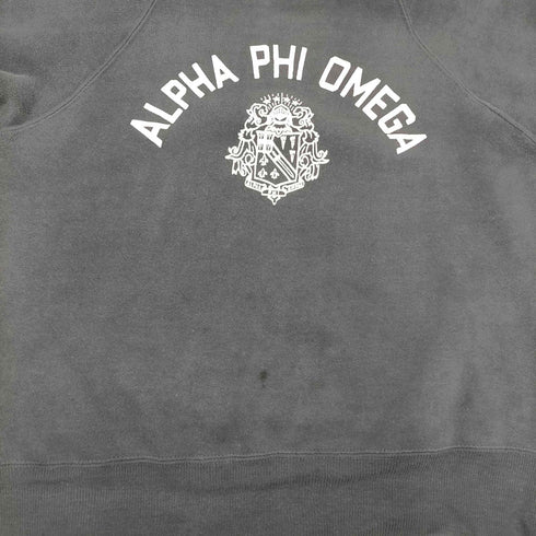 ALPHA PHI OMEGA エンブレム ロゴ 2段 プリント ラグラン スウェット ナス紺 メンズ