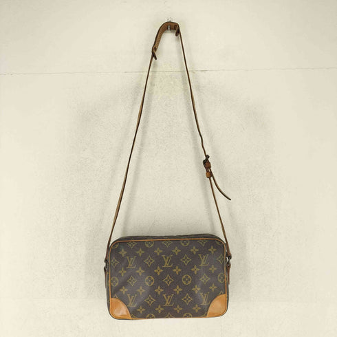 ルイヴィトン LOUIS VUITTON モノグラム トロカデロ27 ショルダーバッグ 881TH レディース
