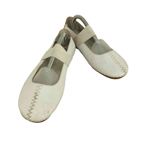 クラークス Clarks active AIR レザー フラットシューズ レディース UK:4.5