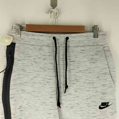 ナイキ NIKE テックフリースショートパンツ メンズ JPN:M