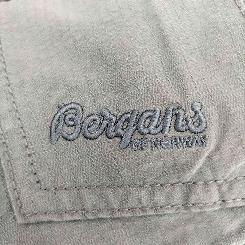 BERGANS スノーウェア ロゴ刺繍 カーゴパンツ メンズ