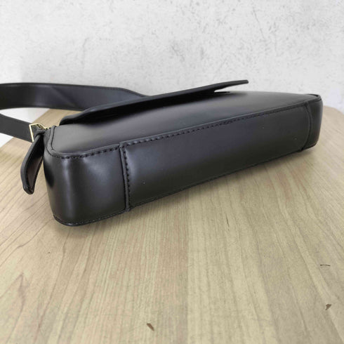 ザラ ZARA フラップ ミニマル ショルダーバッグ レディース