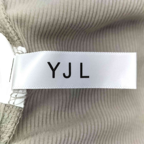 YJL 英字プリント カットソー レディース