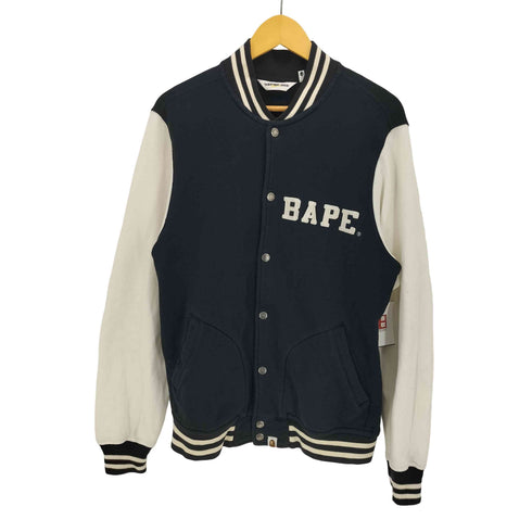 アベイシングエイプ A BATHING APE 00S APE NEVER APE 背面刺繍 丸ポケ スウェット地 スタジアムジャンパー スタジャン メンズ import:L