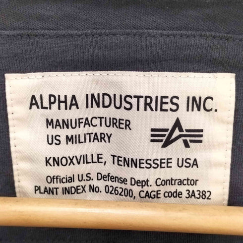 アルファインダストリーズ ALPHA INDUSTRIES 袖ジップ 刺繍ロゴ クルーネック S/S Tシャツ メンズ import:XL