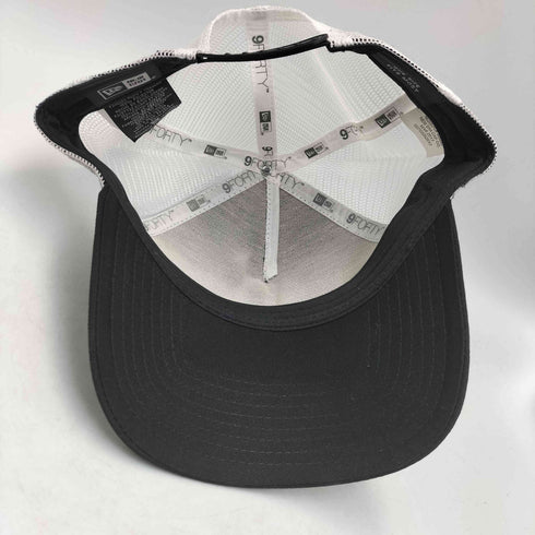 ニューエラ NEW ERA コラボ キャラクター ワッペン 6パネル メッシュ キャップ メンズ