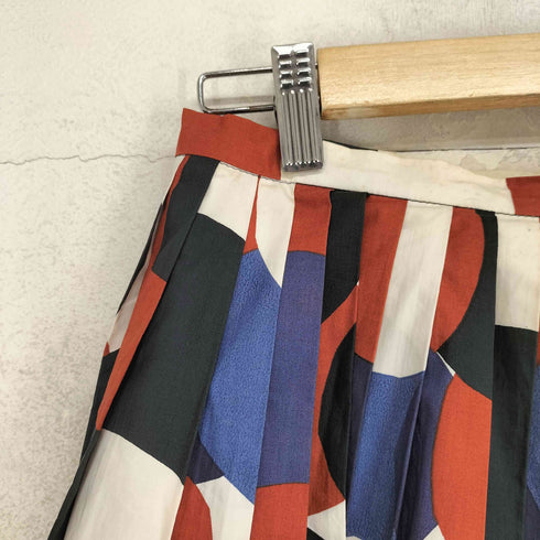 マリメッコ marimekko ミディ丈 総柄スカート レディース 34